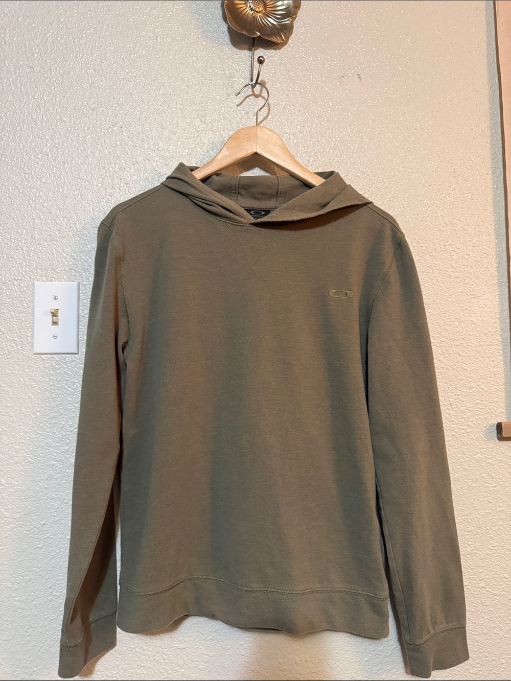 Oakley Men's Olive Hoodie Pullover